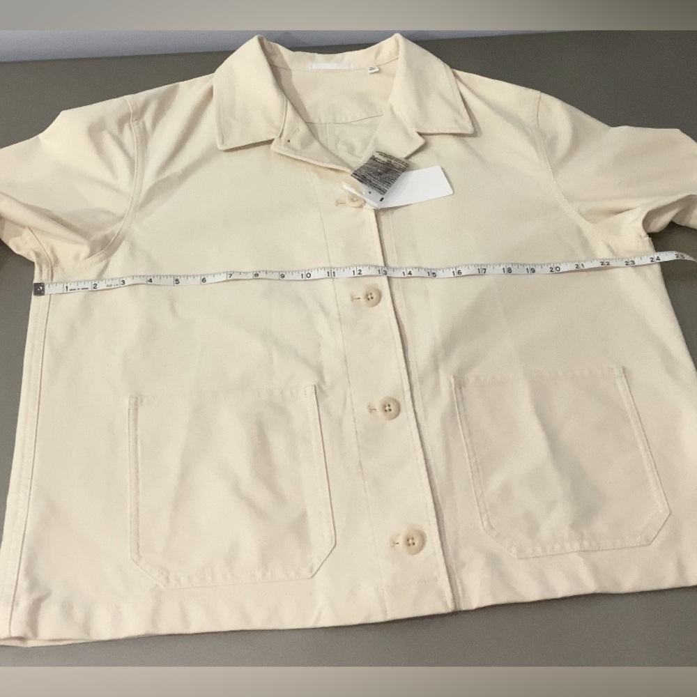 UNIQLO OFF WHITE JACKET SIZE XL 🤍 - Picture 6 of 7